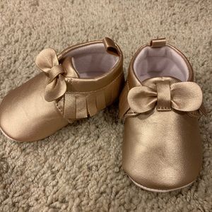 Rose Gold Baby Moccasins w/ Bow